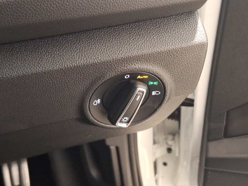 Used Volkswagen T-Roc 2022 for sale - 77304208: Photo 15