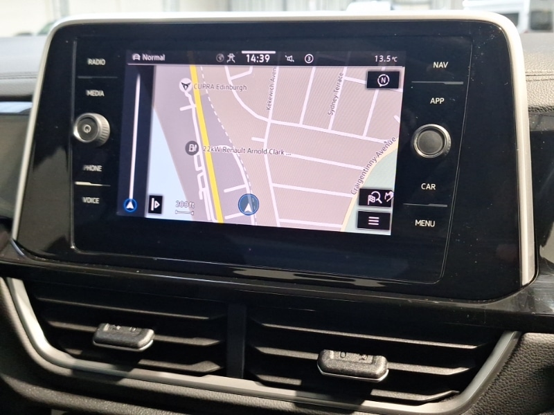 Used Volkswagen T-Roc 2022 for sale - 77304208: Photo 19