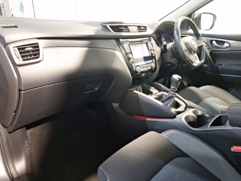 Used Nissan Qashqai 2018 for sale - 77656733: Photo 5