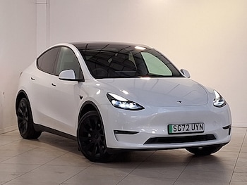2022 - Long Range AWD 5dr Auto