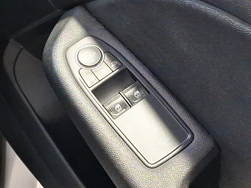 Used Renault Clio 2021 for sale - 77357836: Photo 14