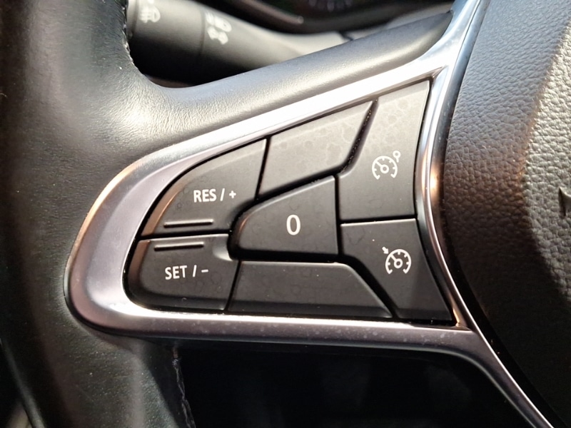 Used Renault Clio 2021 for sale - 77357836: Photo 16