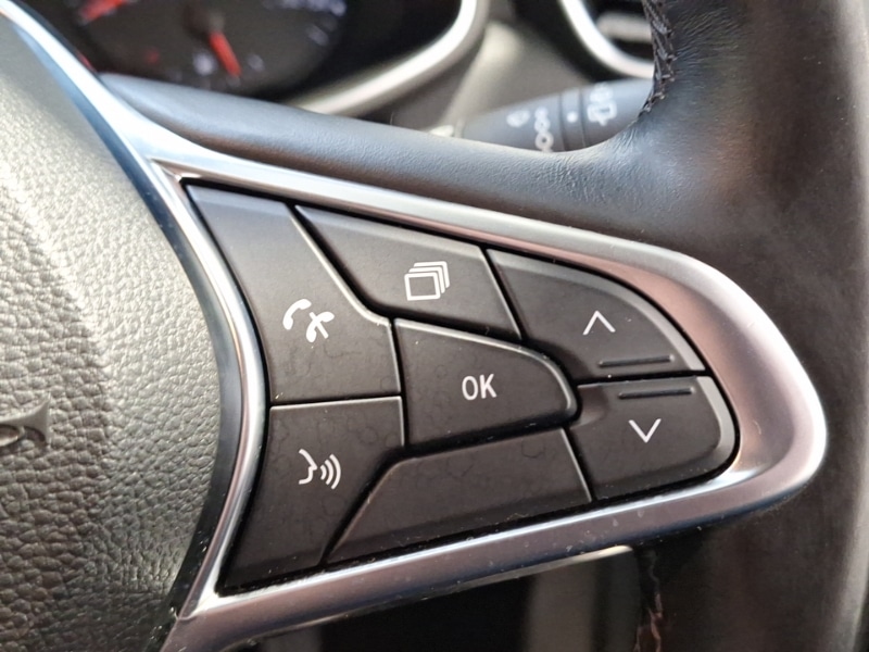 Used Renault Clio 2021 for sale - 77357836: Photo 17