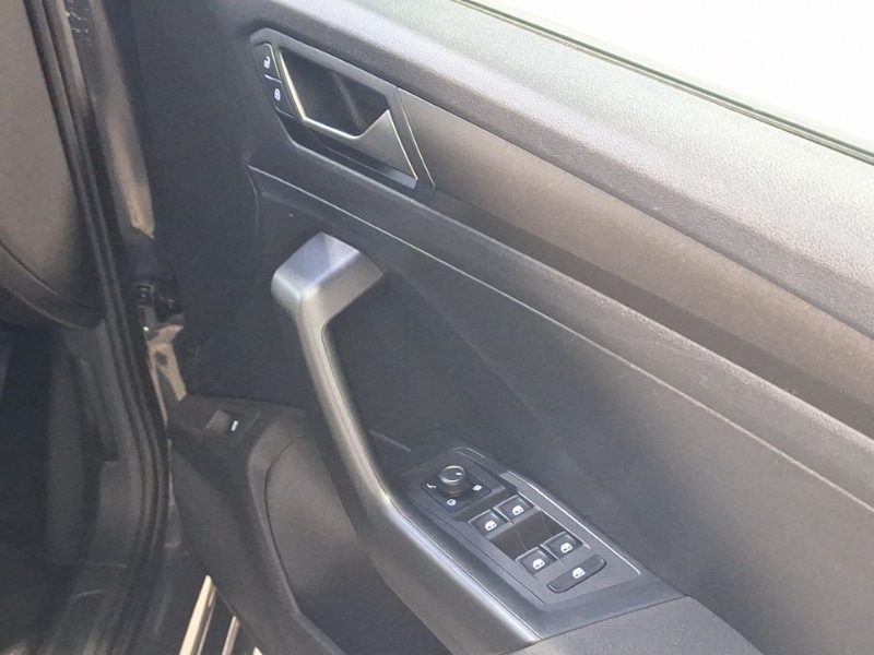 Used Volkswagen T-Roc 2018 for sale - 77265186: Photo 14