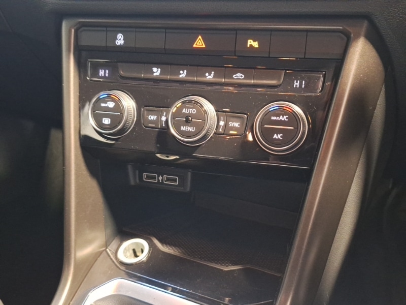 Used Volkswagen T-Roc 2018 for sale - 77265186: Photo 18