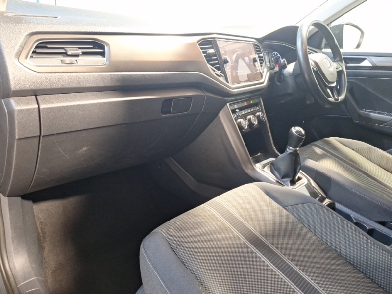 Used Volkswagen T-Roc 2018 for sale - 77265186: Photo 5