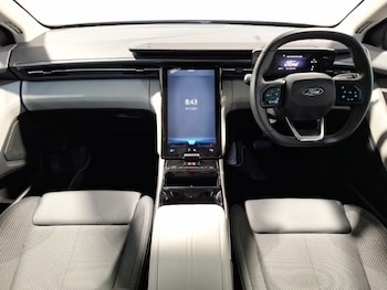 Used Ford Explorer 2025 for sale - 76795616: Photo