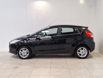 Used Ford Fiesta 2017 for sale - 78498806: Photo