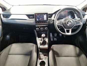 Used Renault Captur 2020 for sale - 78374405: Photo