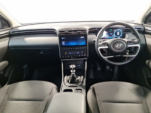 Used Hyundai TUCSON 2021 for sale - 76183201: Photo 2