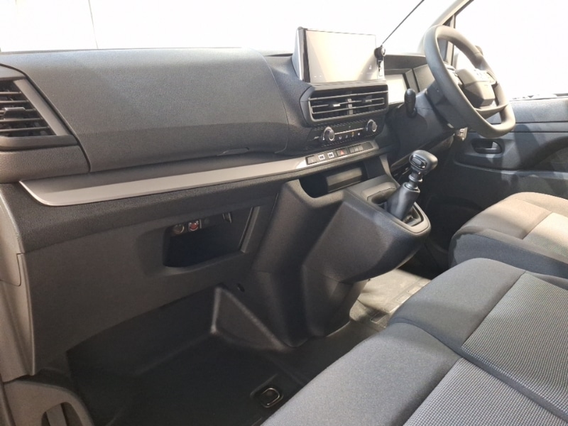 Used Vauxhall Vivaro 2024 for sale - 76967293: Photo 5