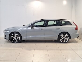 Used Volvo V60 2025 for sale - 78006228: Photo