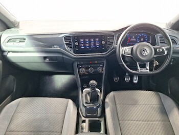Used Volkswagen T-Roc 2019 for sale - 78816455: Photo
