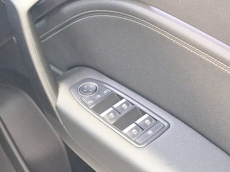 Used Renault Captur 2024 for sale - 77947745: Photo 14