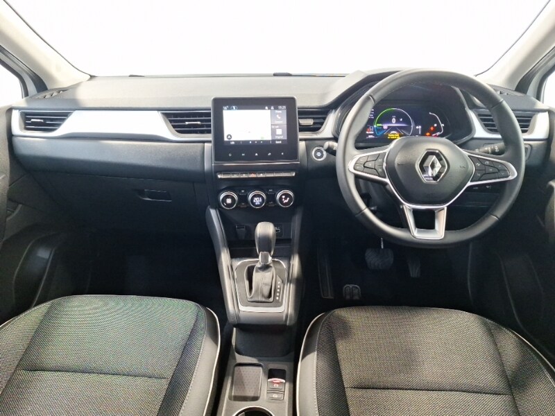 Used Renault Captur 2024 for sale - 77947745: Photo 2
