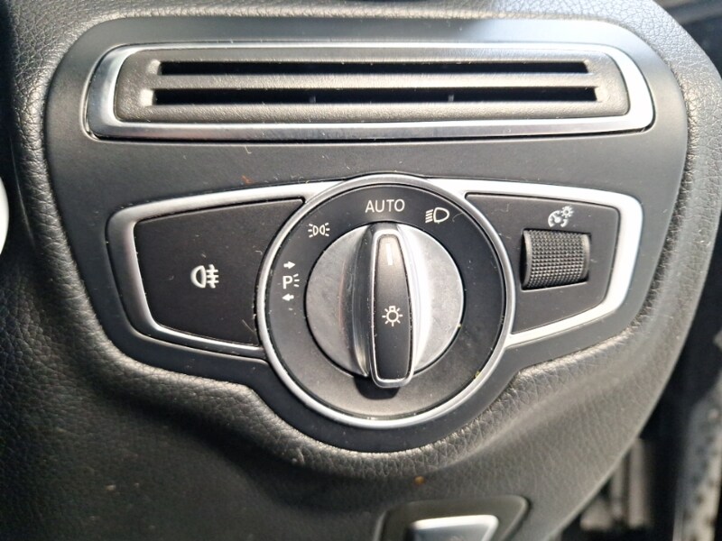 Used Mercedes-Benz GLC 2018 for sale - 78156055: Photo 13