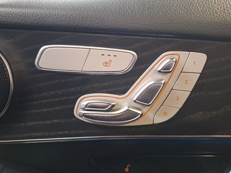 Used Mercedes-Benz GLC 2018 for sale - 78156055: Photo 15