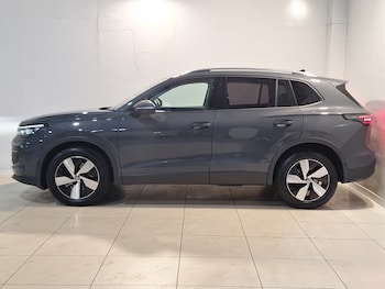 Used Volkswagen Tiguan 2024 for sale - 77197572: Photo