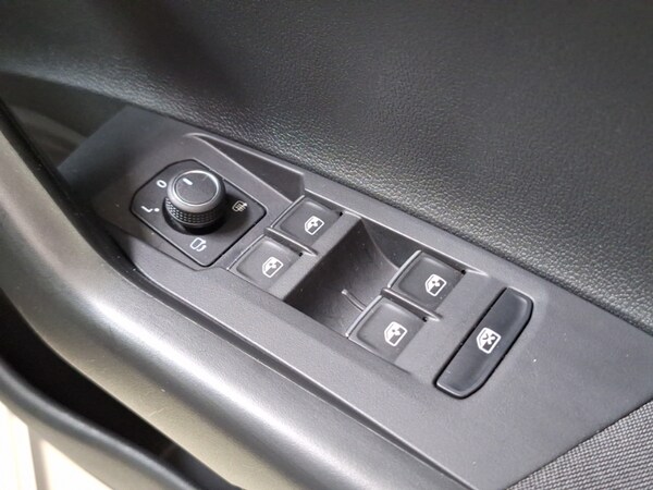 Used Volkswagen Polo 2024 for sale - 74798292: Photo 14