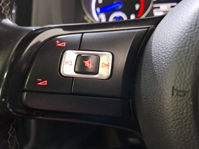 Used Volkswagen Scirocco 2015 for sale - 77004480: Photo 16