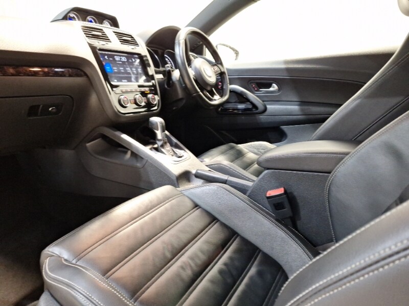 Used Volkswagen Scirocco 2015 for sale - 77004480: Photo 5