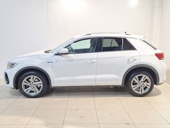 Used Volkswagen T-Roc 2023 for sale - 79020578: Photo