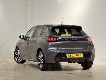 Used Peugeot 208 2023 for sale - 79291033: Photo