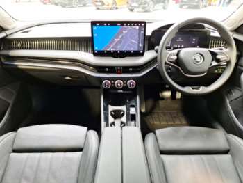 Used Skoda Superb 2024 for sale - 75192678: Photo