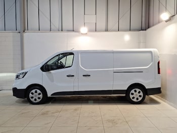 Used Renault Trafic 2024 for sale - 77081156: Photo
