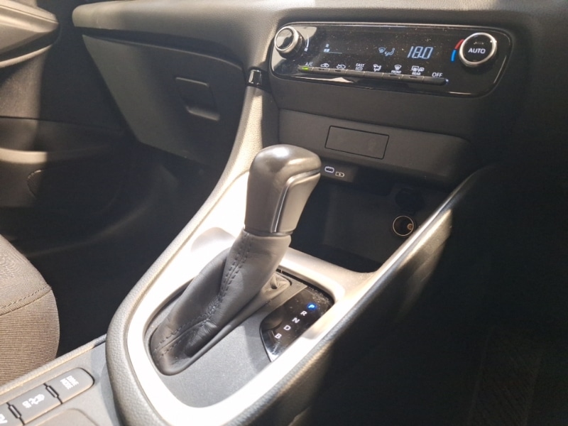 Used Mazda Mazda2 HYBRID 2024 for sale - 76465163: Photo 11