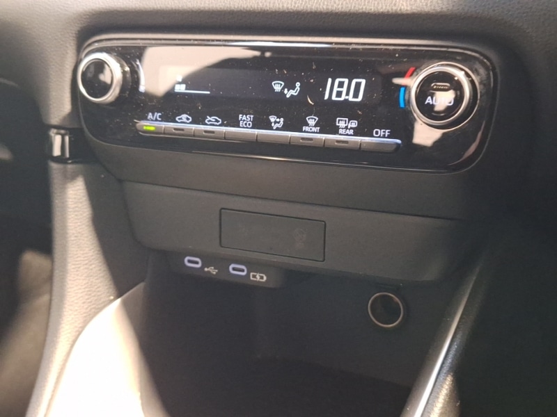 Used Mazda Mazda2 HYBRID 2024 for sale - 76465163: Photo 16