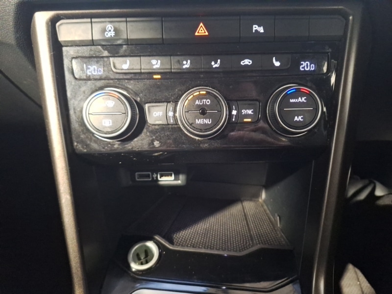 Used Volkswagen T-Roc 2019 for sale - 77466487: Photo 19