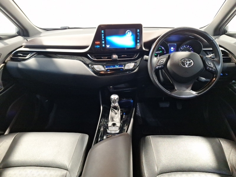 Used Toyota C-HR 2018 for sale - 77664053: Photo 2