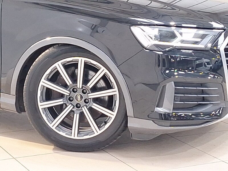 Used Audi Q7 2023 for sale - 77873825: Photo 9