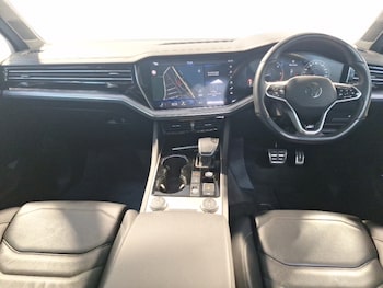 Used Volkswagen Touareg 2021 for sale - 76071259: Photo 2
