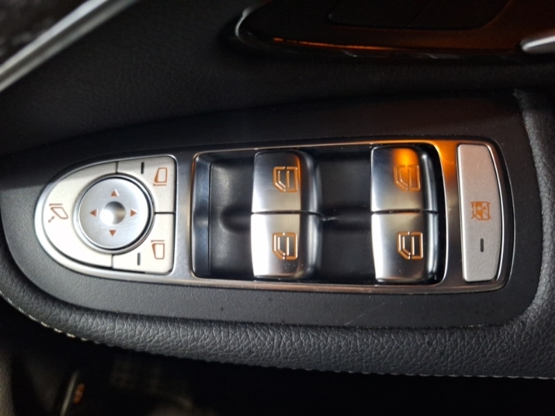 Used Mercedes-Benz GLC 2020 for sale - 76493550: Photo 14