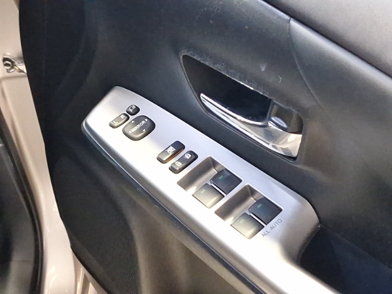 Used Toyota Prius+ 2019 for sale - 77797477: Photo 14