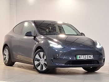Tesla - Model Y