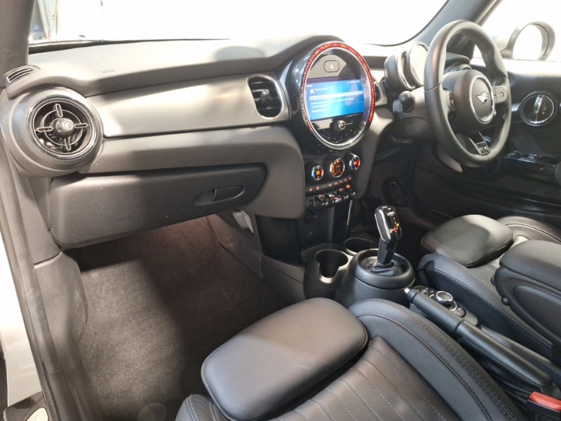 Used MINI Hatch 2022 for sale - 77189672: Photo 5