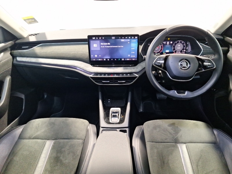 Used Skoda Octavia 2024 for sale - 76301684: Photo 2