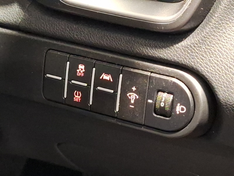 Used Kia Ceed 2023 for sale - 76795621: Photo 15