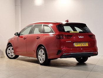 Used Kia Ceed 2023 for sale - 76795621: Photo