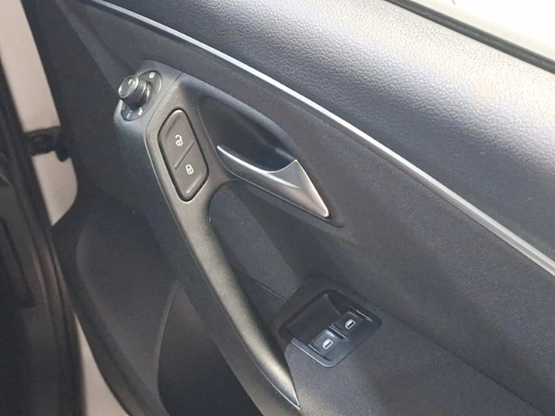 Used Volkswagen Polo 2014 for sale - 77178444: Photo 14