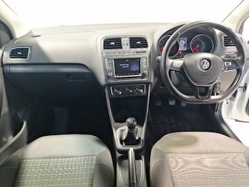 Used Volkswagen Polo 2014 for sale - 77178444: Photo