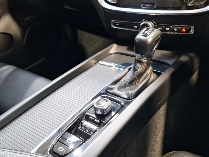 Used Volvo V60 2018 for sale - 78113800: Photo 11