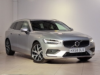 Used Volvo V60 2018 for sale - 78113800: Photo