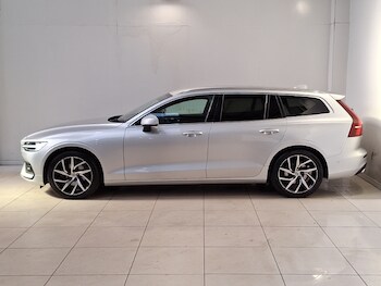 Used Volvo V60 2018 for sale - 78113800: Photo