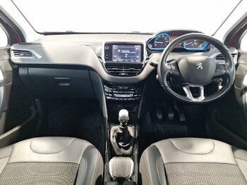 Used Peugeot 2008 2019 for sale - 77956681: Photo