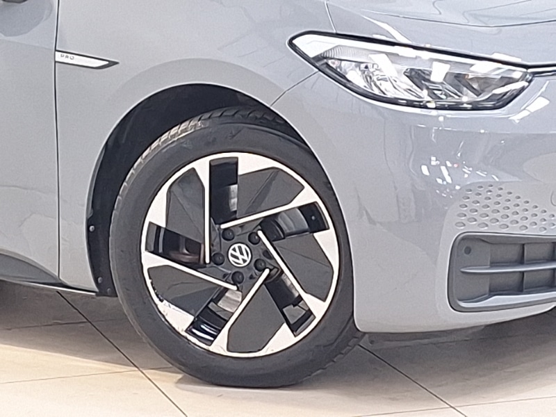 Used Volkswagen ID.3 2023 for sale - 77999779: Photo 9