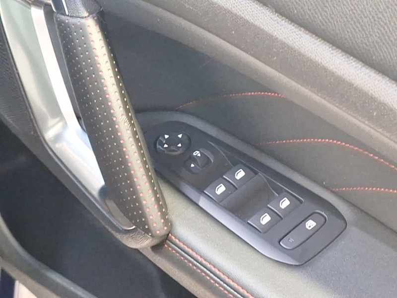 Used Peugeot 308 2018 for sale - 76579276: Photo 15